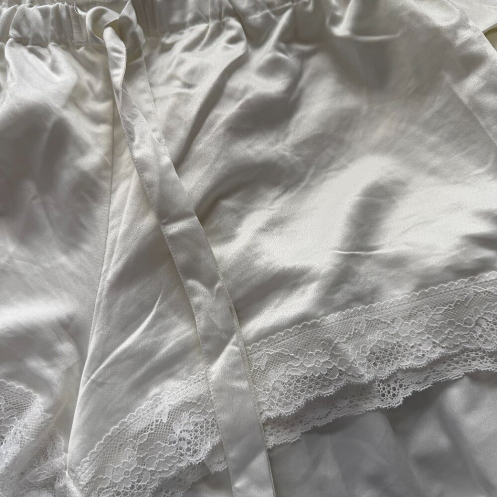 Flora Nikrooz Bride Satin Pajama Set – Small - Picture 2 of 4